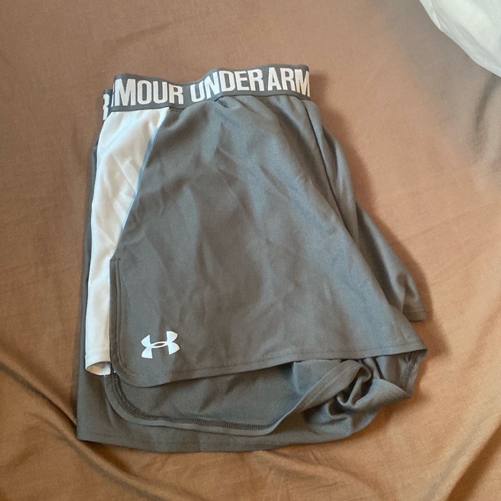 Underarmour shorts